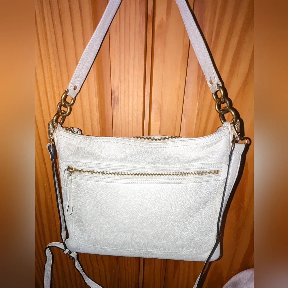 Coach Poppy Perri Hippie off white leather bag. 22421M